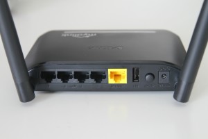 D-LINK_DIR-816L_