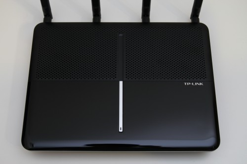 TP-LINK C2600 top LED