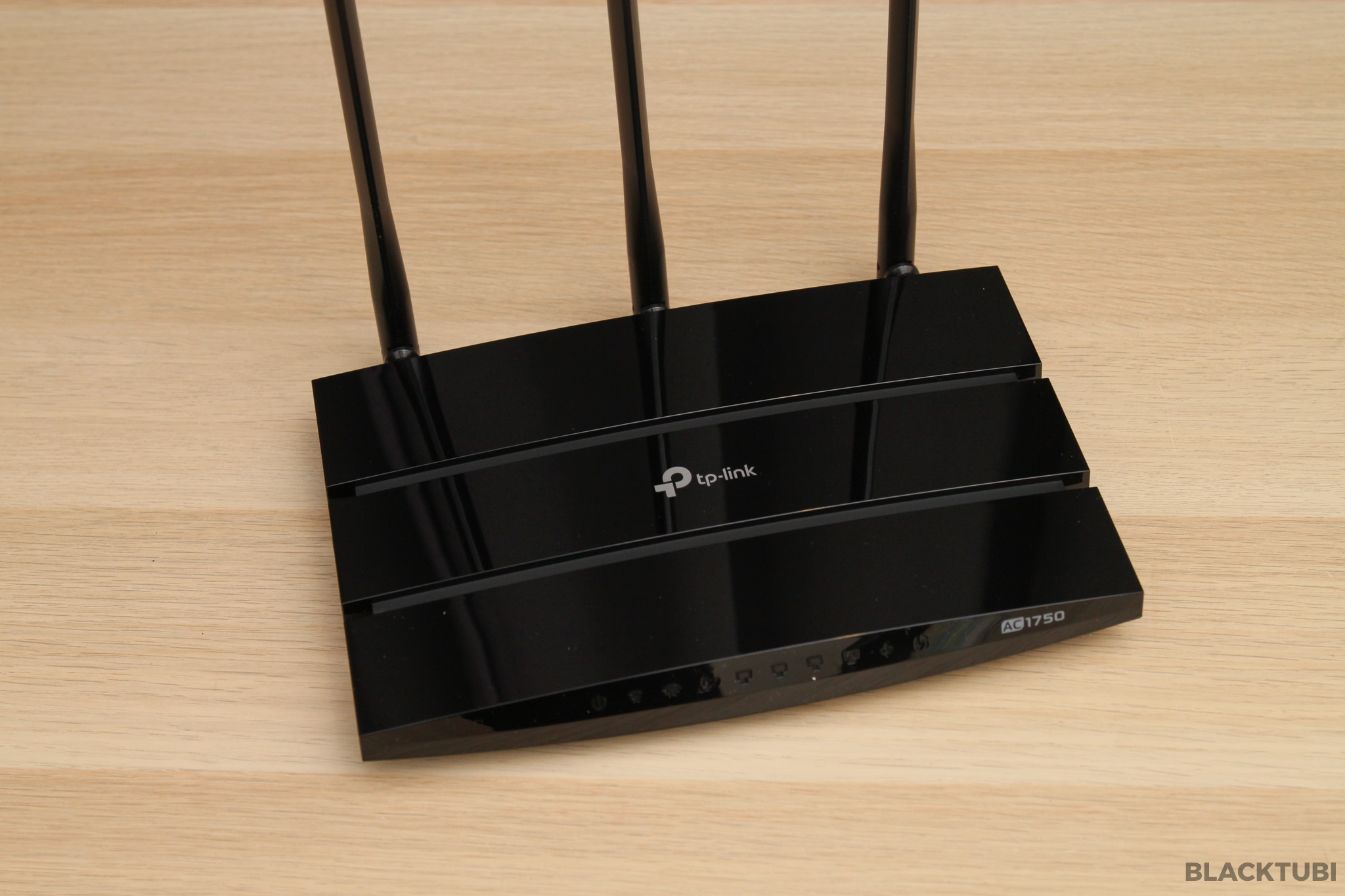TPLink Archer C7 Review Still a Legendary Router?