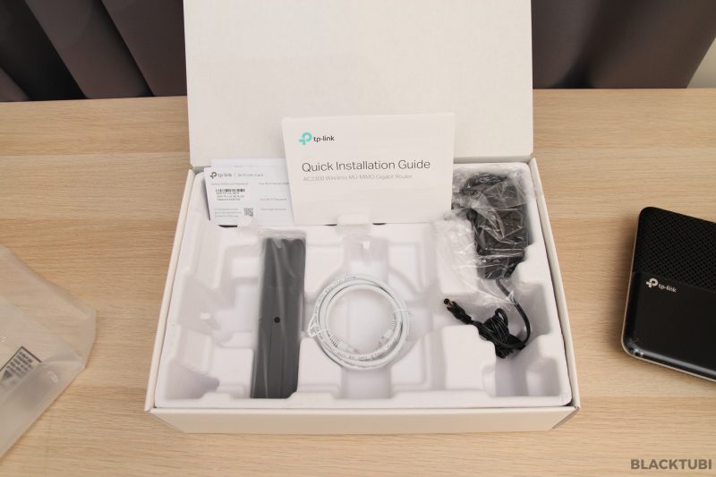 Items that comes with the router