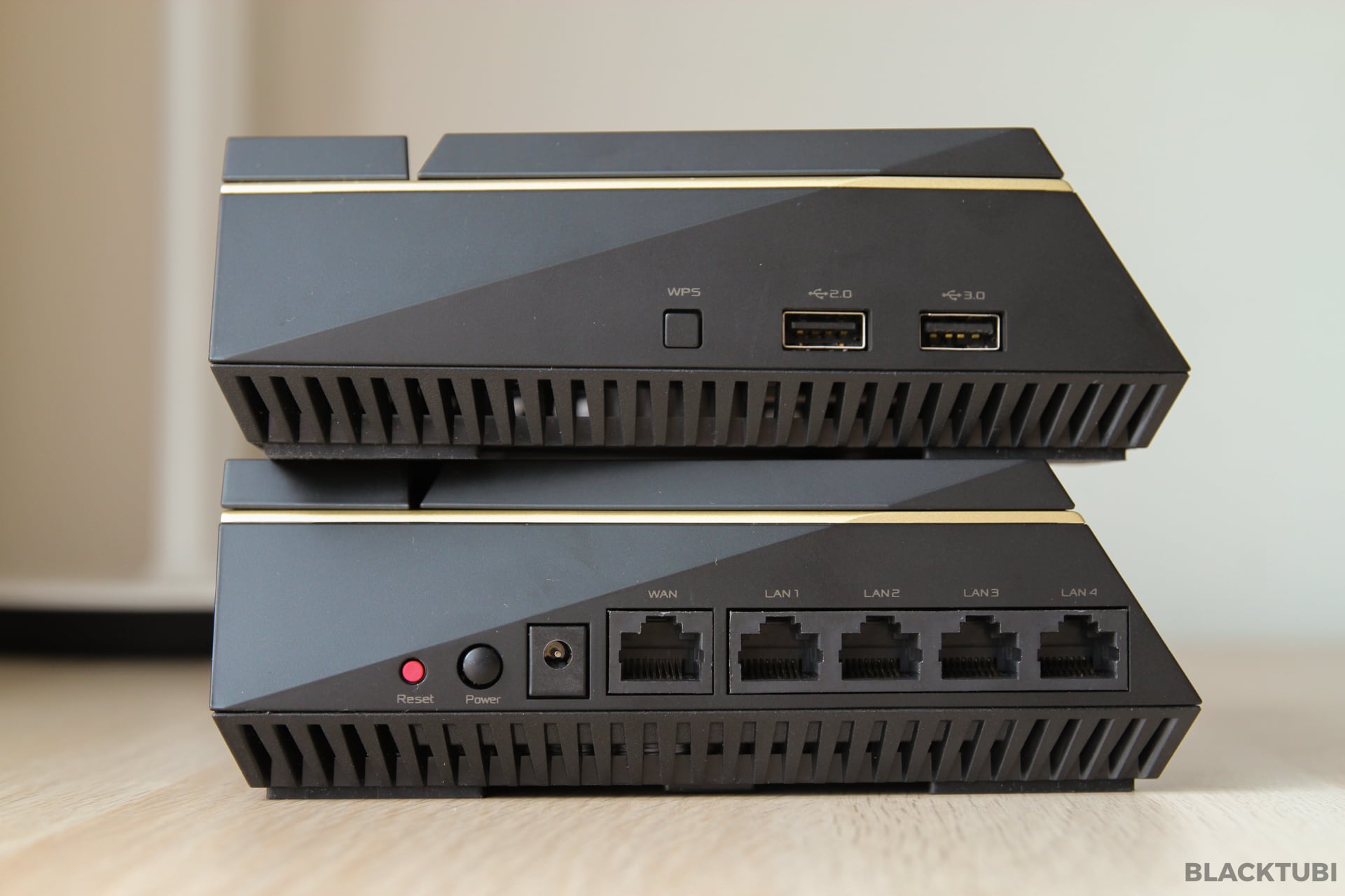 ASUS RT-AX92U Review: Wireless AX Mesh WiFi