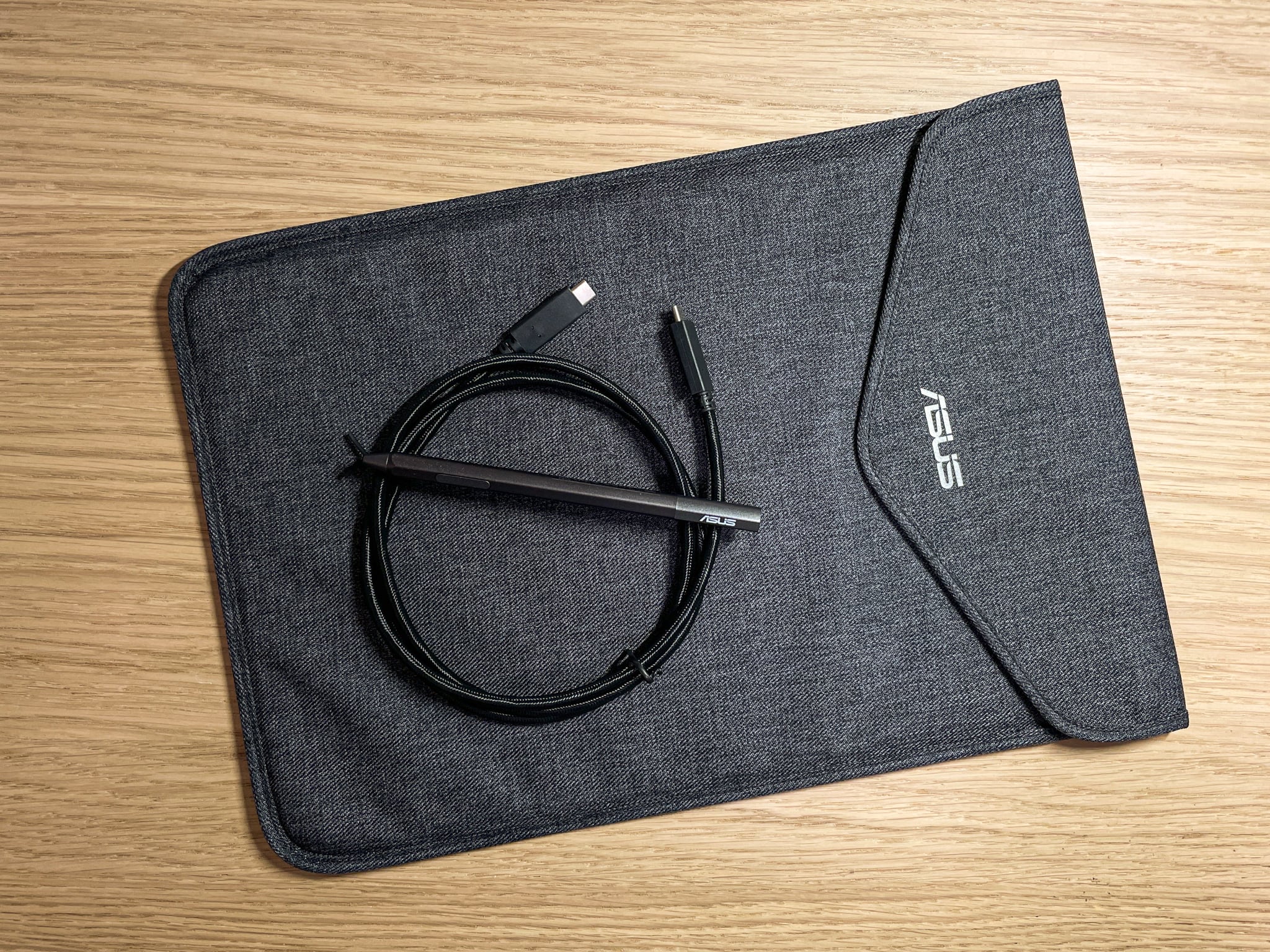 ASUS ZenScreen Ink MB14AHD Review - Portable Drawing Tablet