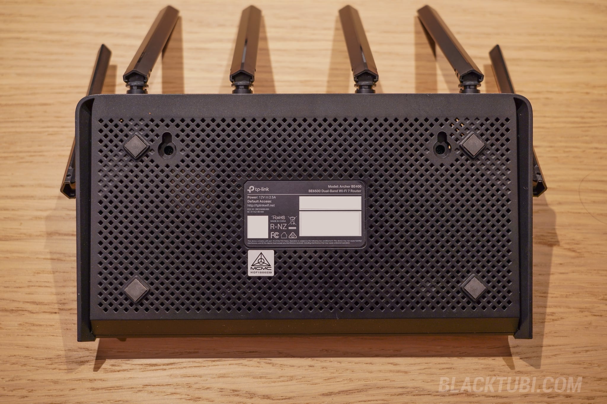 Be400 TP-Link Archer BE400 Review: Solid WiFi 7 Performance